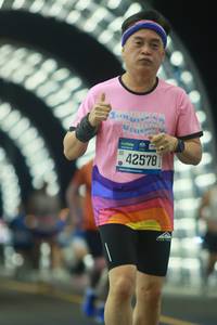 BIB: 42578
                            <button type="button" onclick="openModal(21137202)" class="btn btn-primary btn-sm float-right btn-popup" data-toggle="modal" data-target=".modal-high-quality">
                        <i class="fas fa-shopping-cart"></i> Add to Cart
                    </button>
                                            <button type="button" onclick="isThisMe(21137202, true)" class="btn btn-success btn-sm float-right btn-popup btn-isme hidden" data-toggle="tooltip" data-placement="bottom" title="นี่คือรูปของคุณใช่ไหม คลิกที่นี่เพื่อเอาเข้าอัลบั้ม">
                        <i class="fas fa-plus"></i> Add to album
                    </button>
                    <button type="button" onclick="isThisMe(21137202, false)" class="btn btn-warning btn-sm float-right btn-popup btn-isnotme hidden">
                        <i class="fas fa-ban"></i> Remove from album
                    </button>
